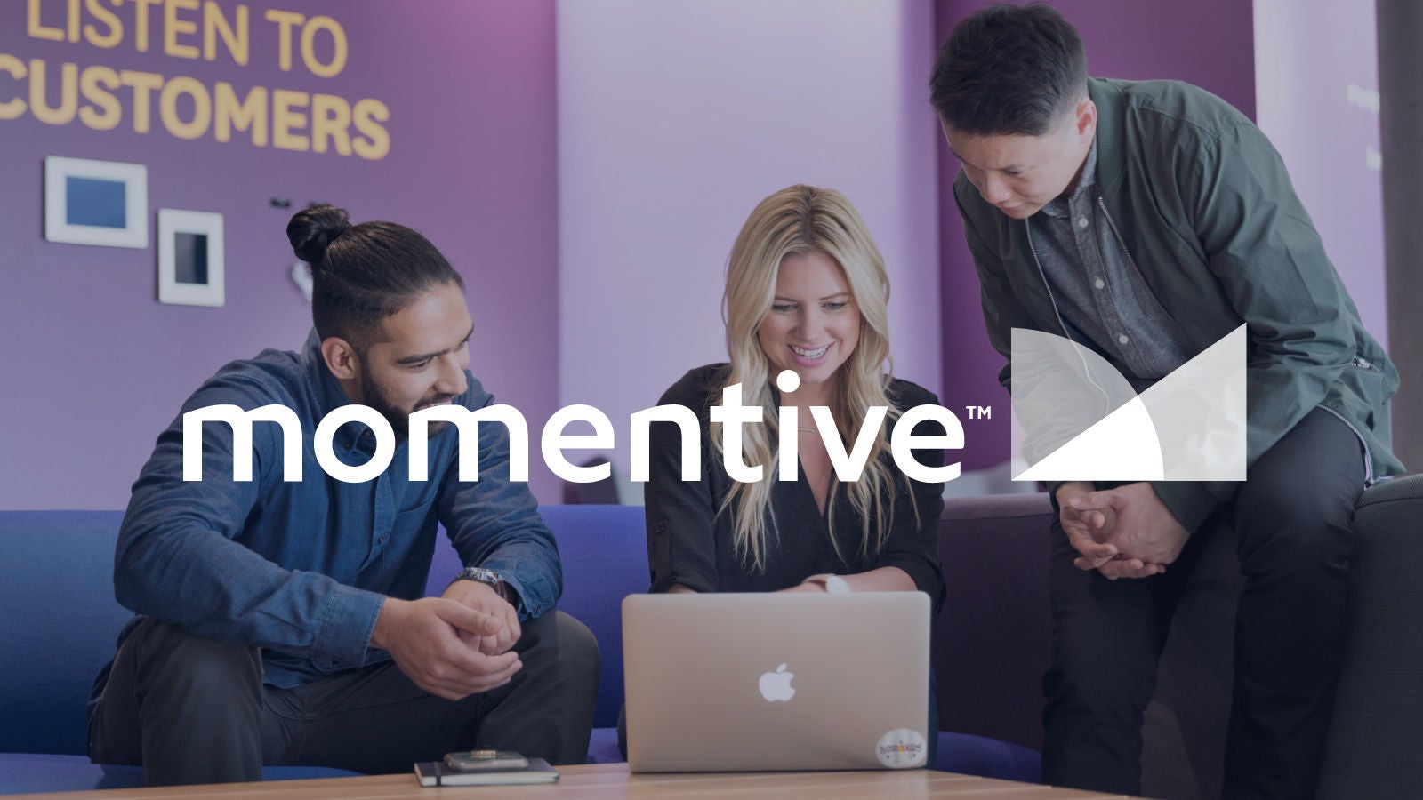 Graphic: Momentive Logo